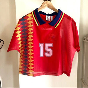 NWT Adidas Cropped Layer Tee. Size XS